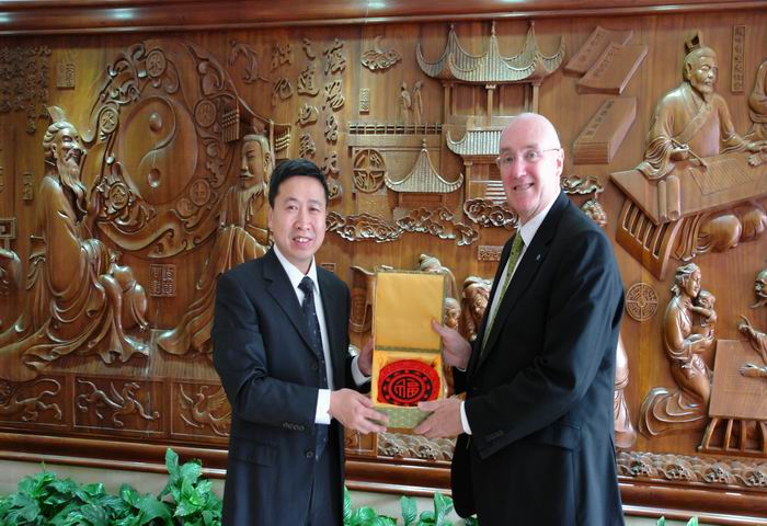 调整大小 王志勇副局长会见来访的西悉尼大学校长代表团.jpg